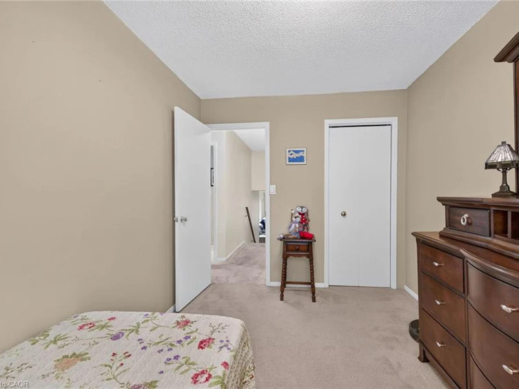 89 Stoney Brook Crescent, St. Catharines, ON, L2S 3R8 - 26