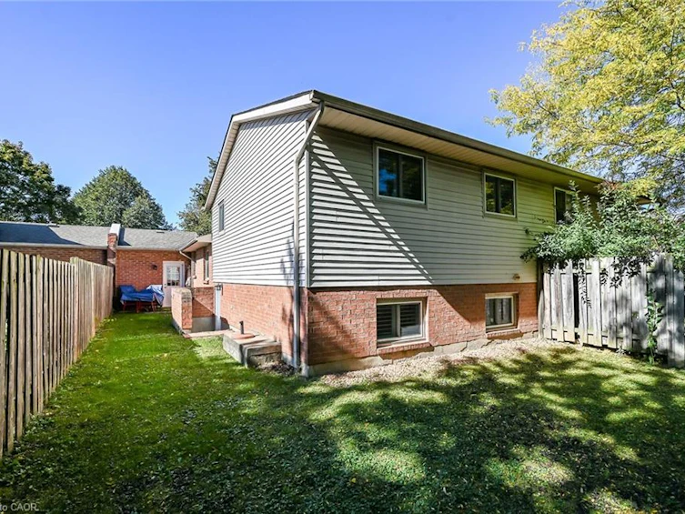 89 Stoney Brook Crescent, St. Catharines, ON, L2S 3R8 - 50