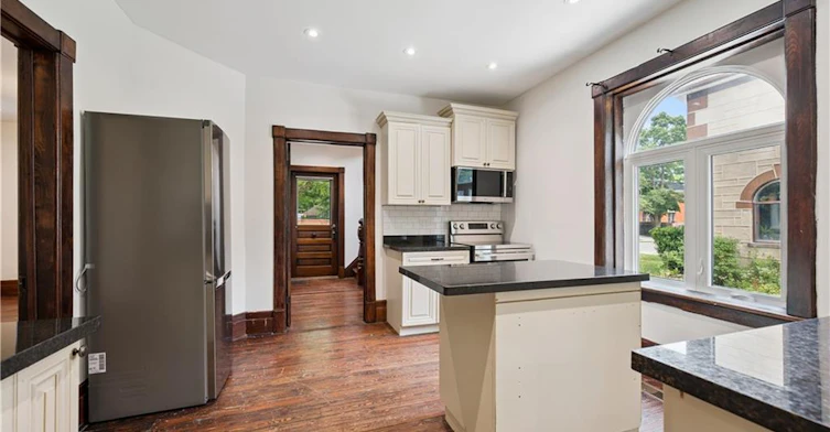 245 Lowther Street S, Cambridge, ON, N3H 1Y6 - 8