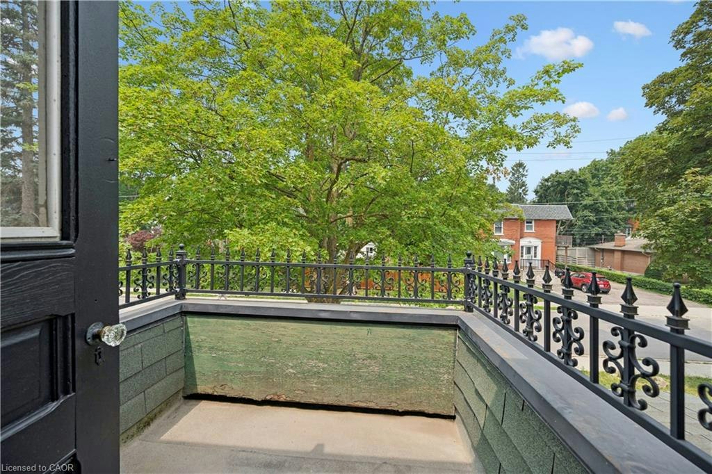 245 Lowther Street S, Cambridge, ON, N3H 1Y6 - 21