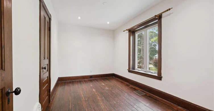 245 Lowther Street S, Cambridge, ON, N3H 1Y6 - 29