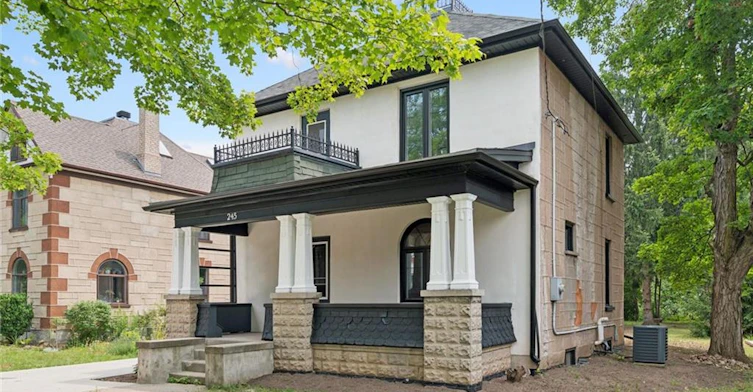 245 Lowther Street S, Cambridge, ON, N3H 1Y6 - 2