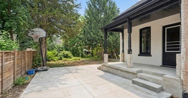 245 Lowther Street S, Cambridge, ON, N3H 1Y6 - 46