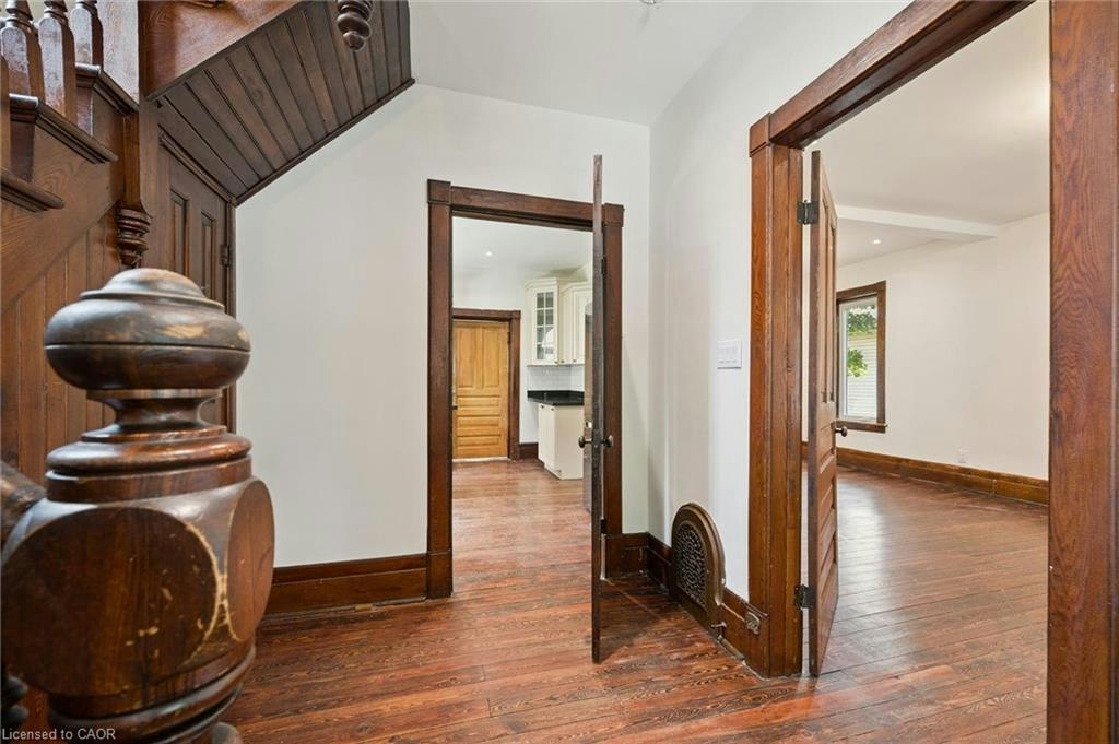 245 Lowther Street S, Cambridge, ON, N3H 1Y6 - 6