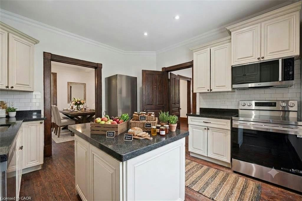 245 Lowther Street S, Cambridge, ON, N3H 1Y6 - 10