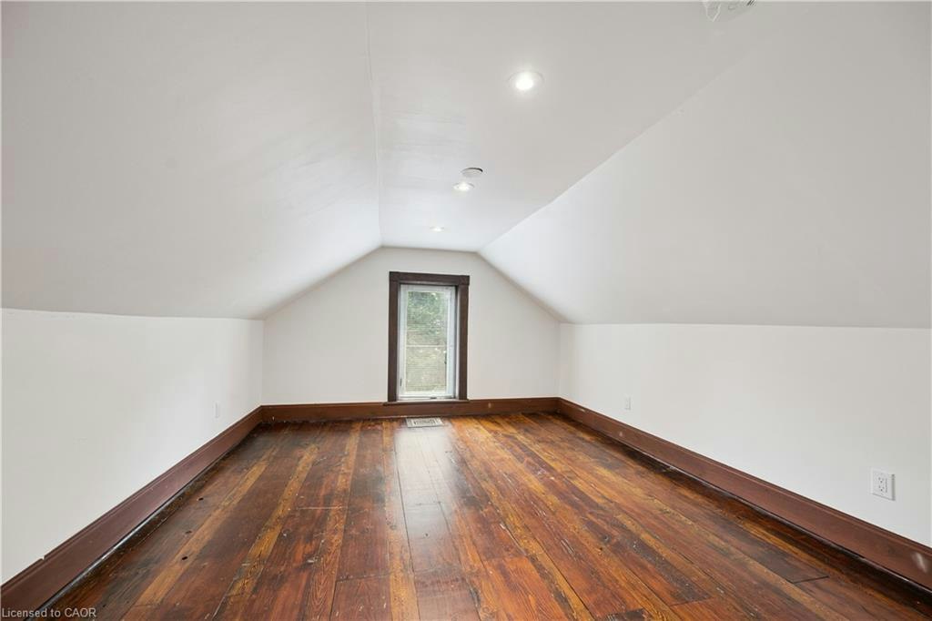 245 Lowther Street S, Cambridge, ON, N3H 1Y6 - 25