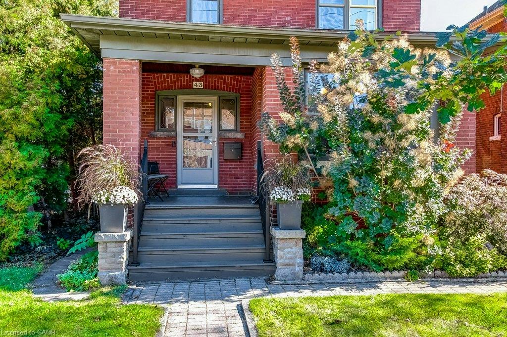 43 Rosslyn Avenue S, Hamilton, ON, L8M 3J1 - 4