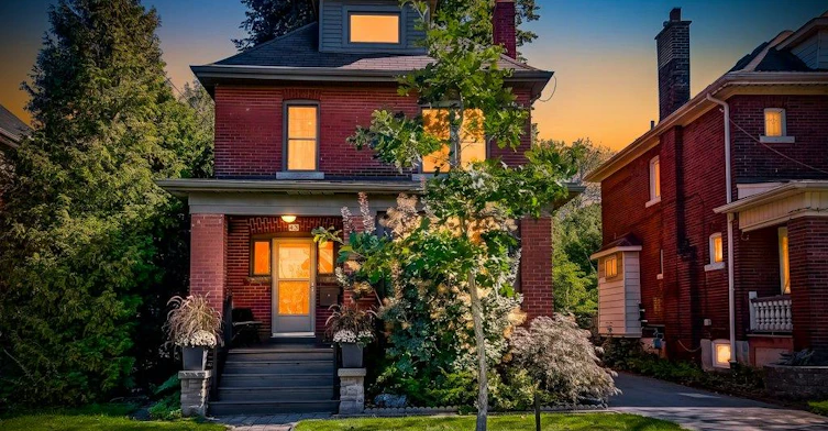 43 Rosslyn Avenue S, Hamilton, ON, L8M 3J1 - 2