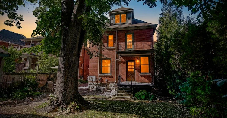 43 Rosslyn Avenue S, Hamilton, ON, L8M 3J1 - 46