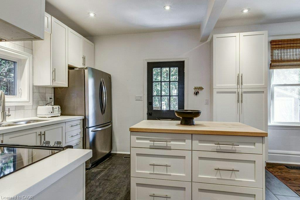 43 Rosslyn Avenue S, Hamilton, ON, L8M 3J1 - 19