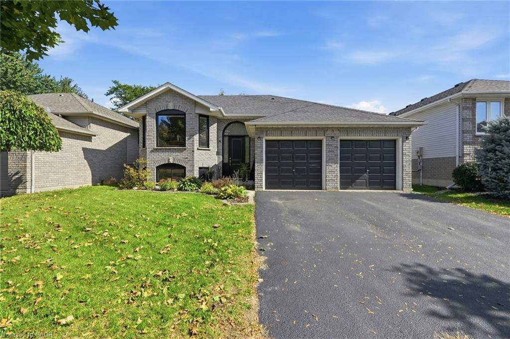 8 Moyle Drive, Brantford, ON, N3V 1E5