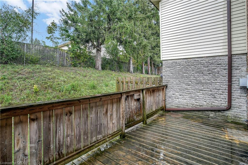 25-162 Jansen Avenue, Kitchener, ON, N2A 2L7 - 21