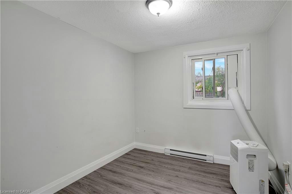 25-162 Jansen Avenue, Kitchener, ON, N2A 2L7 - 13