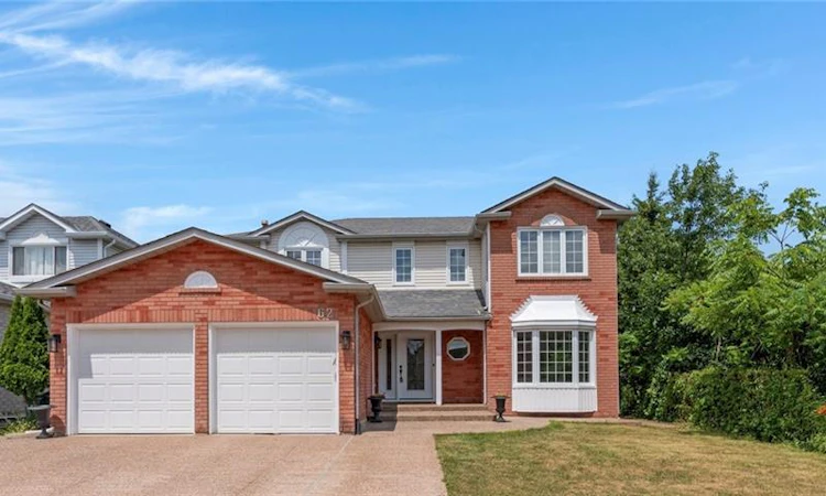 62 Glenvalley Drive