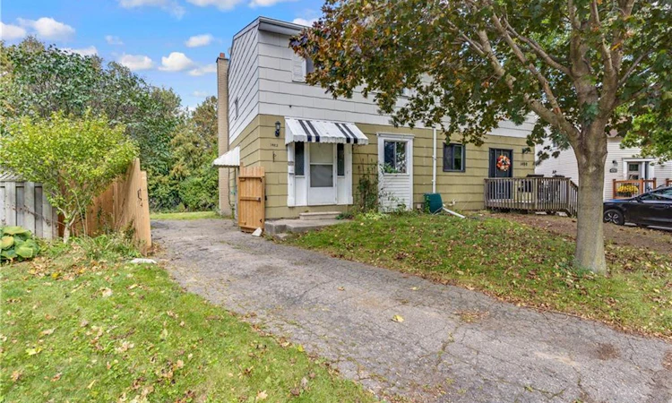 1482 Wildren Place