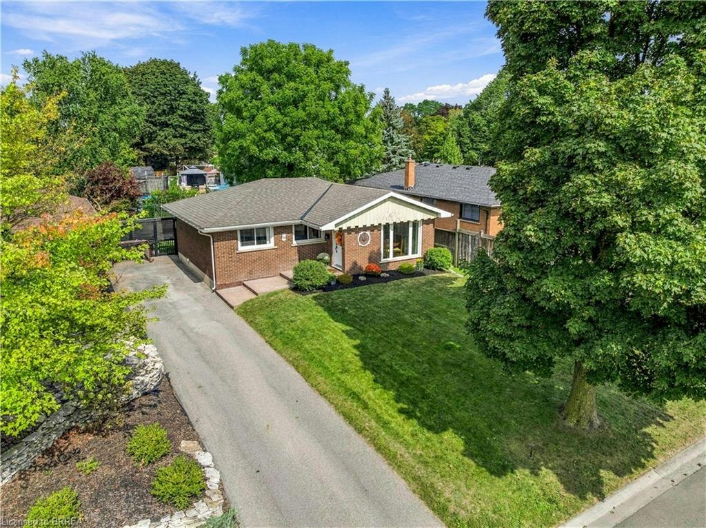 47 Buckingham Street, Brantford, ON, N3R 3B2