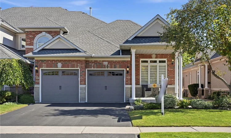 4155 Stonebridge Crescent