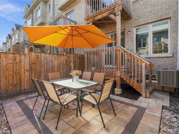 77 Borers Creek Circle, Hamilton, ON, L8B 1W3 - 10