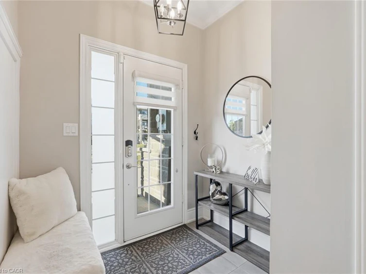 77 Borers Creek Circle, Hamilton, ON, L8B 1W3 - 3