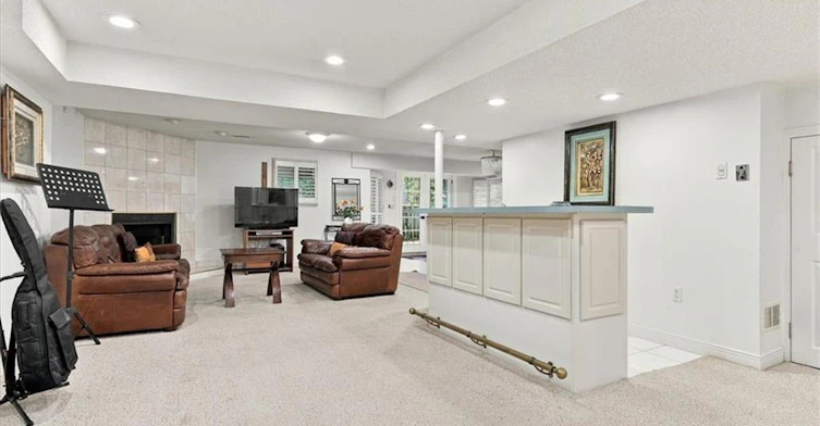 Lower-1374 Heritage Way, Oakville, ON, L6M 3C9 - 5
