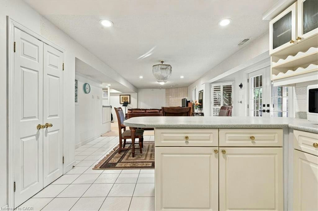 Lower-1374 Heritage Way, Oakville, ON, L6M 3C9 - 11