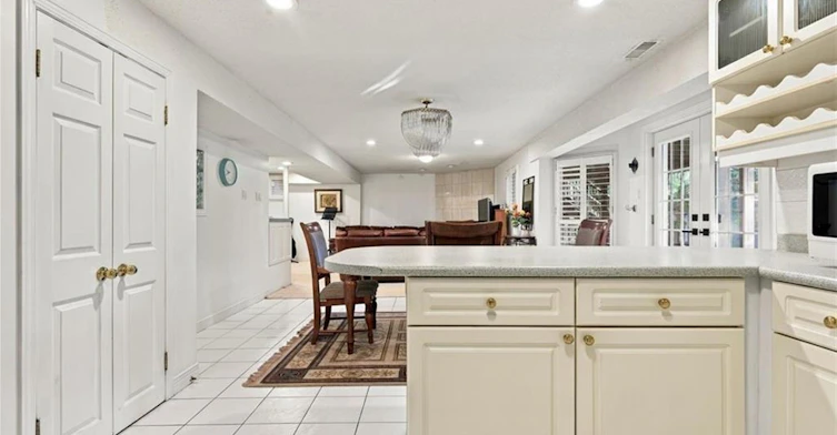 Lower-1374 Heritage Way, Oakville, ON, L6M 3C9 - 11