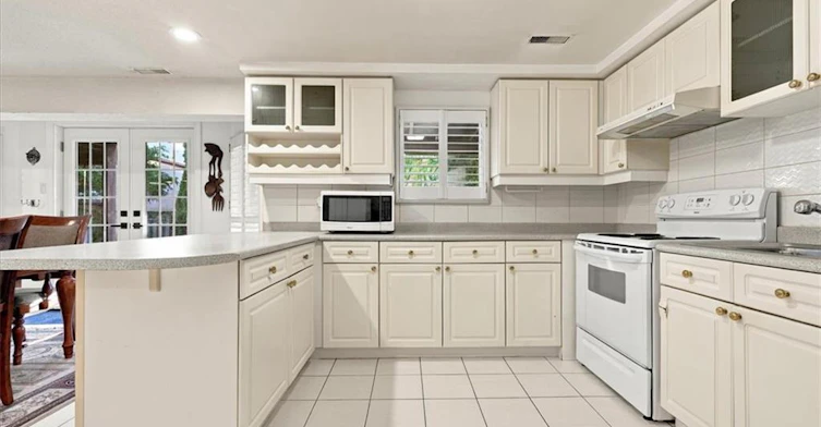 Lower-1374 Heritage Way, Oakville, ON, L6M 3C9 - 10