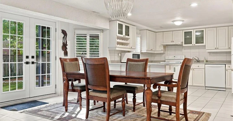 Lower-1374 Heritage Way, Oakville, ON, L6M 3C9