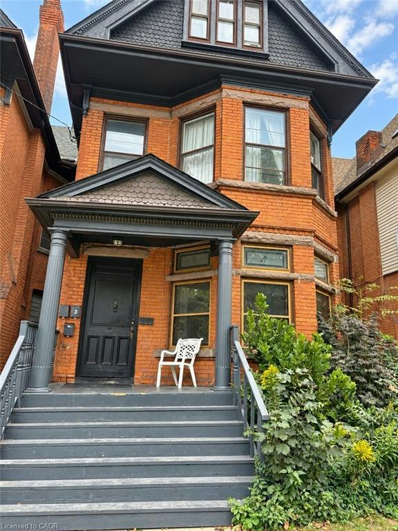 MAIN-4 West Avenue N, Hamilton, ON, L8L 5B8