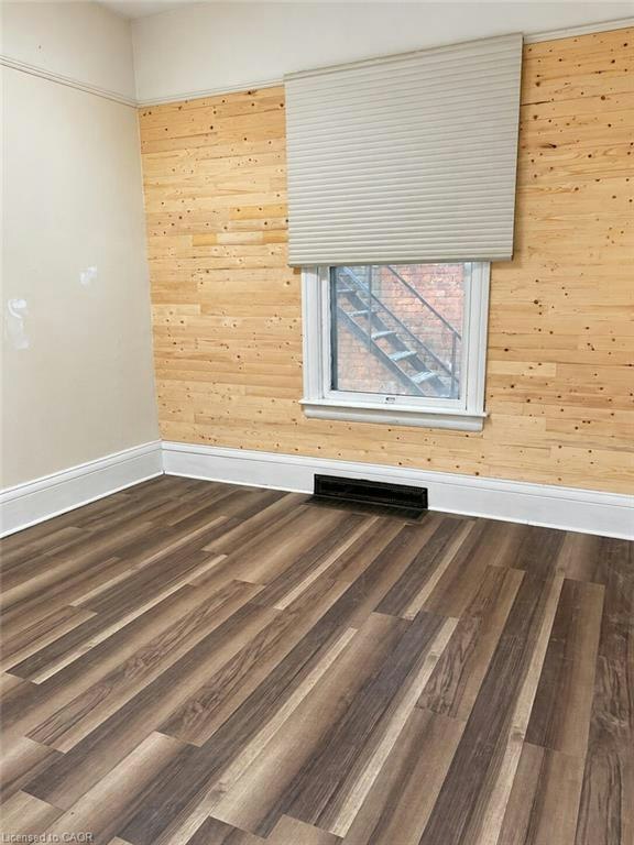 MAIN-4 West Avenue N, Hamilton, ON, L8L 5B8 - 6