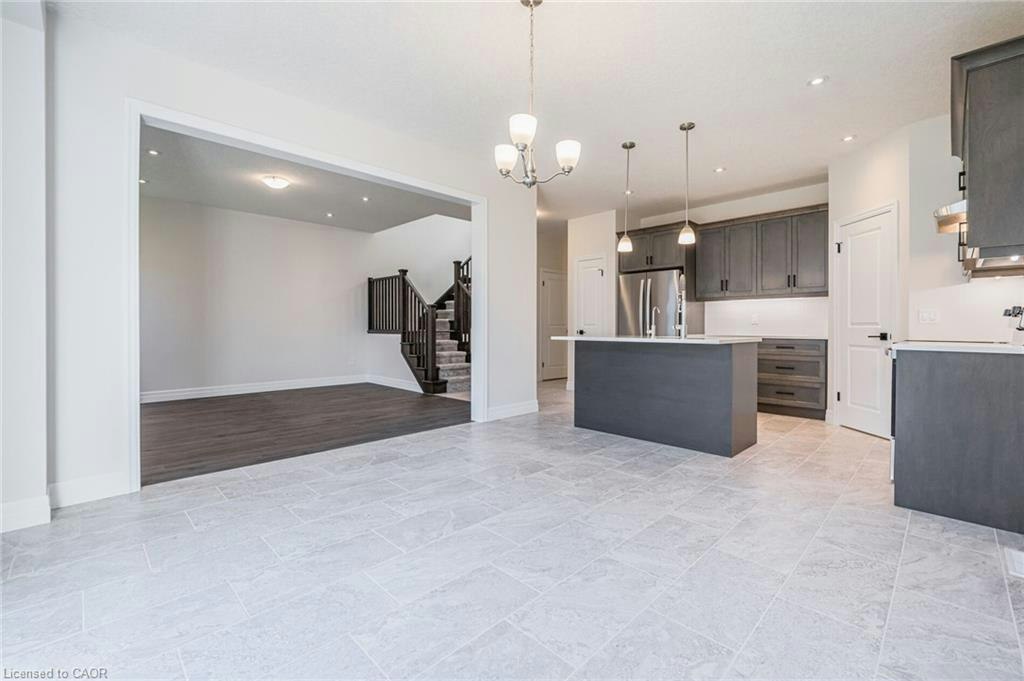 354 Beechdrops Drive, Waterloo, ON, N2V 0E8 - 10