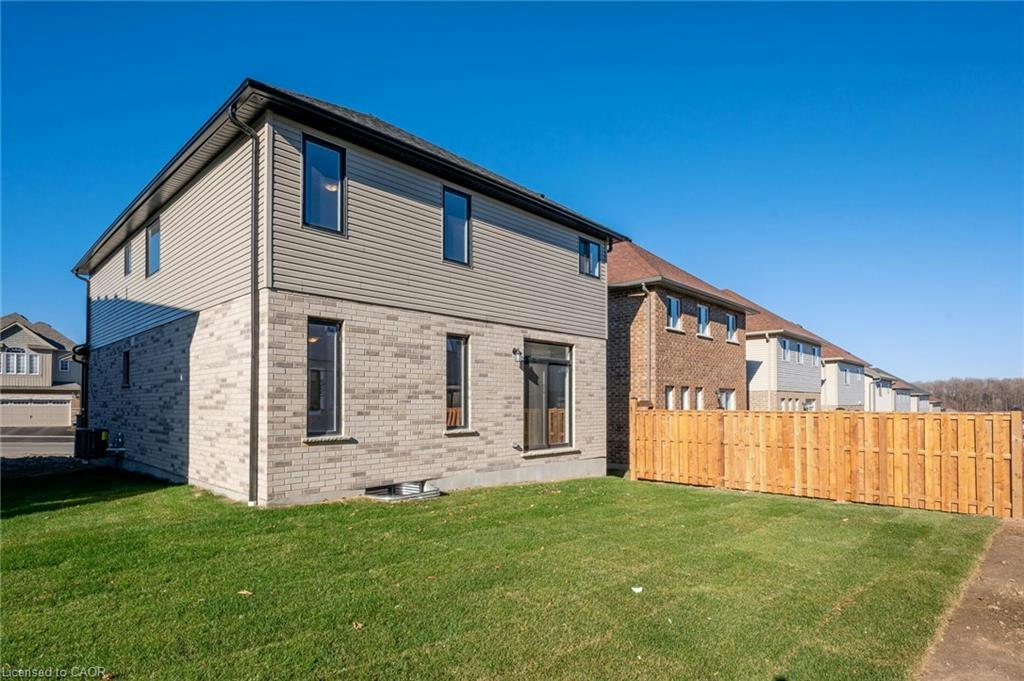 354 Beechdrops Drive, Waterloo, ON, N2V 0E8 - 31
