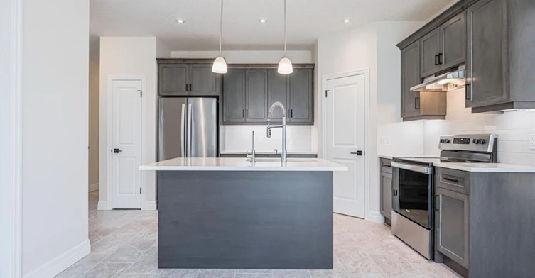 354 Beechdrops Drive, Waterloo, ON, N2V 0E8 - 3
