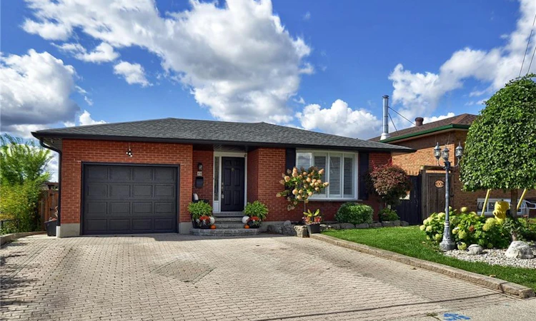 44 Mercer Road