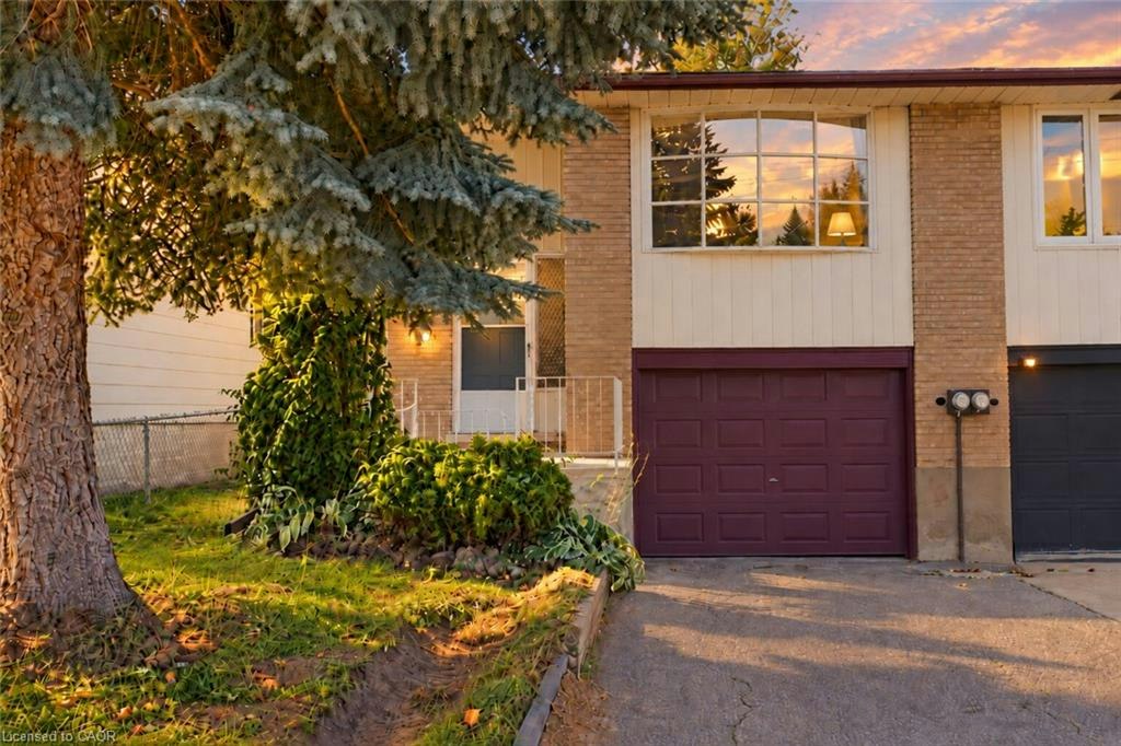 427 Lawrence Avenue, Kitchener, ON, N2M 1Y7
