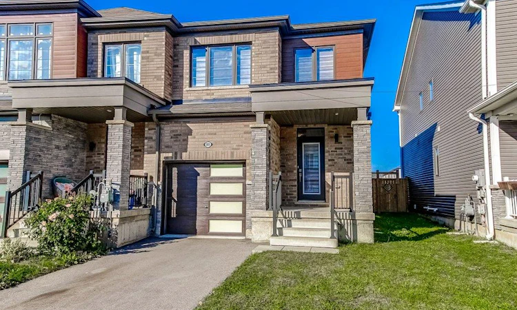 80 Oaktree Drive