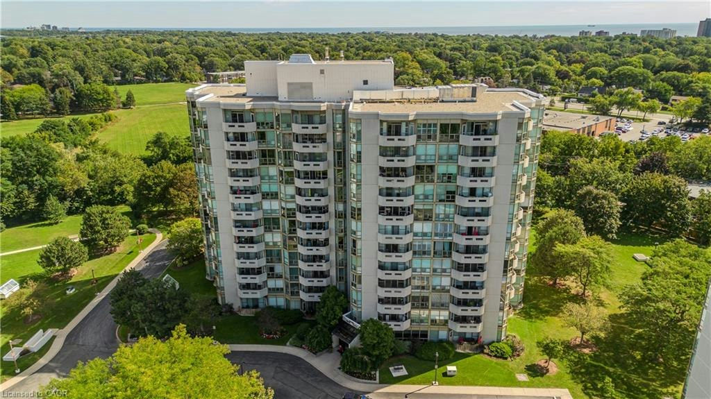 1006-5080 Pinedale Avenue, Burlington, ON, L7L 5V7