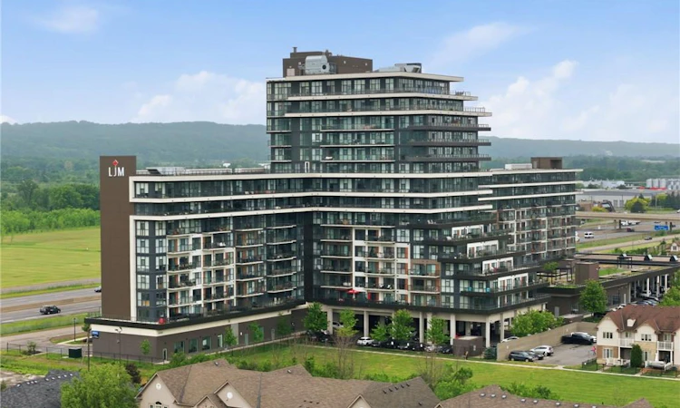 1201-550 North Service Road