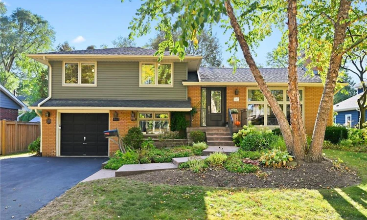 362 Oakwood Drive