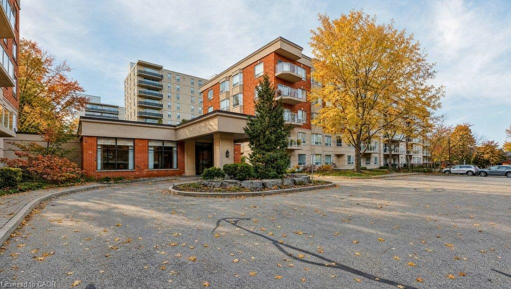 409-5188 Lakeshore Road, Burlington, ON, L7L 6P4