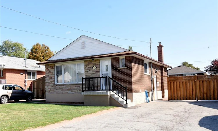 415 East 15th Street