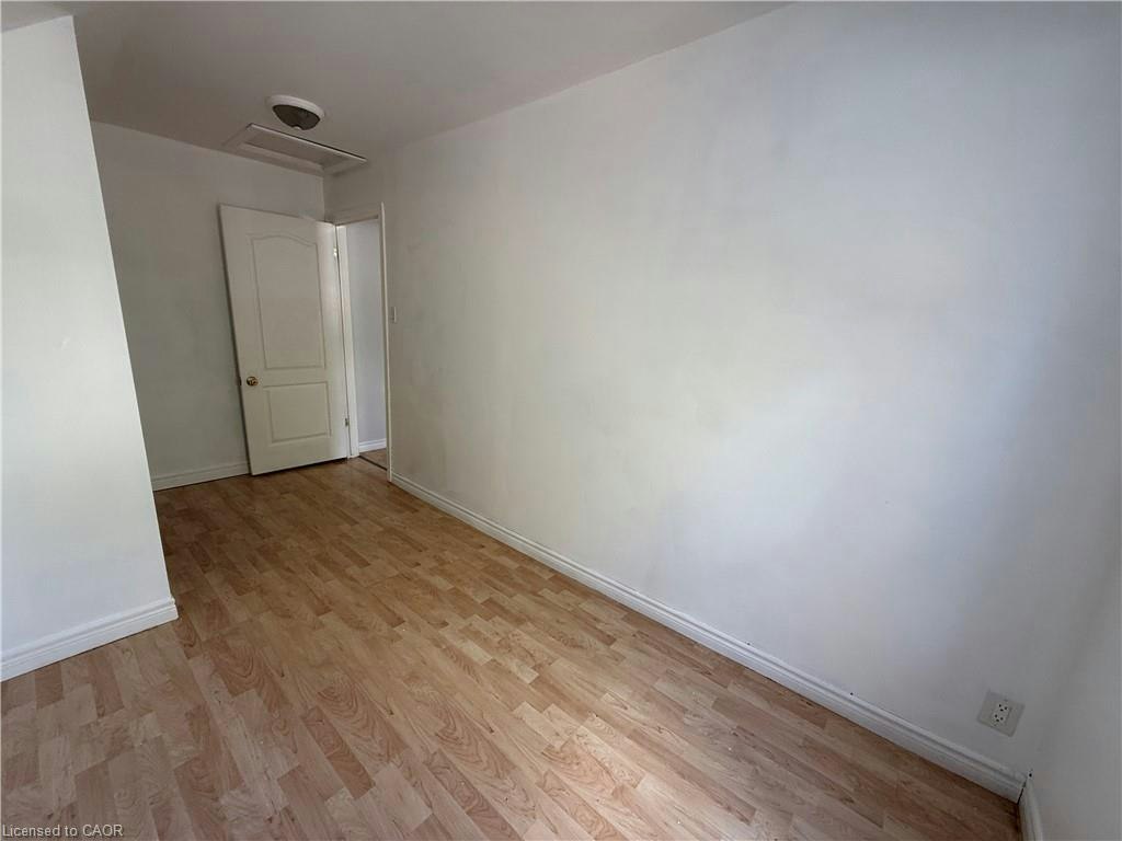 1087 Cannon Street E, Hamilton, ON, L8L 2J3 - 10