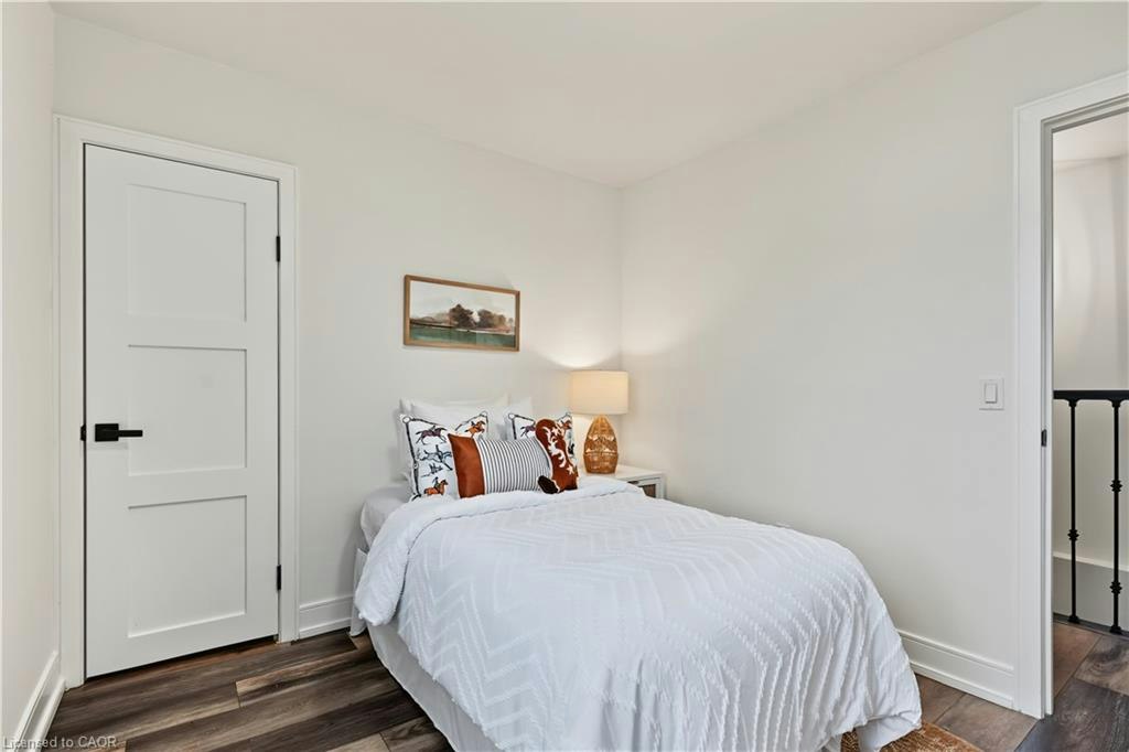 MAIN-145 Gage Avenue N, Hamilton, ON, L8L 6Z8 - 28