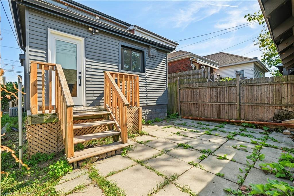 MAIN-145 Gage Avenue N, Hamilton, ON, L8L 6Z8 - 32