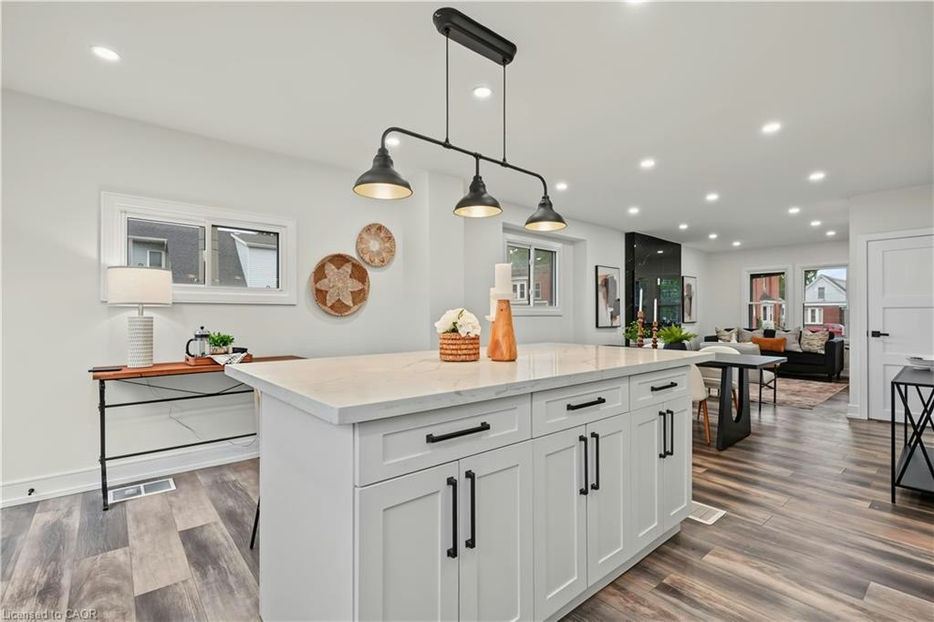MAIN-145 Gage Avenue N, Hamilton, ON, L8L 6Z8 - 17
