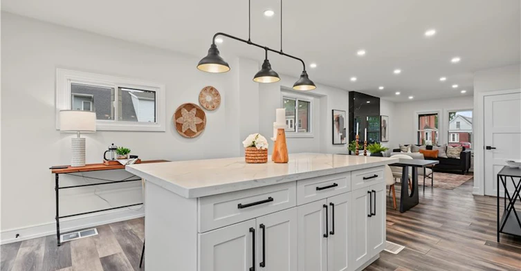 MAIN-145 Gage Avenue N, Hamilton, ON, L8L 6Z8 - 17