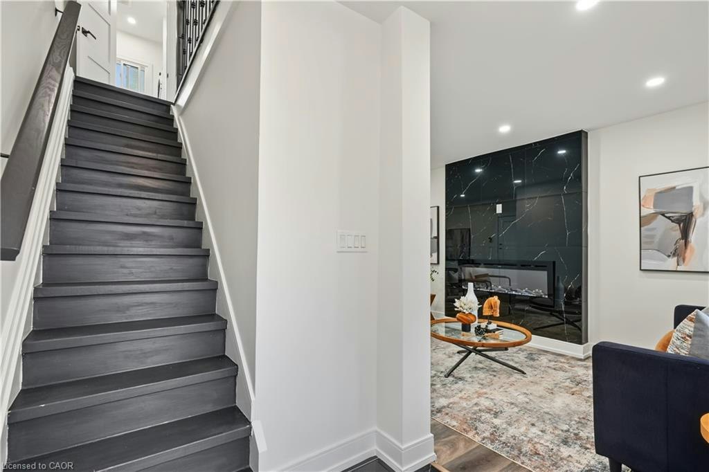 MAIN-145 Gage Avenue N, Hamilton, ON, L8L 6Z8 - 20