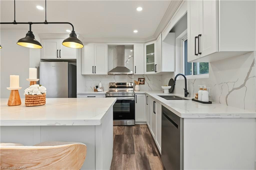 MAIN-145 Gage Avenue N, Hamilton, ON, L8L 6Z8 - 16