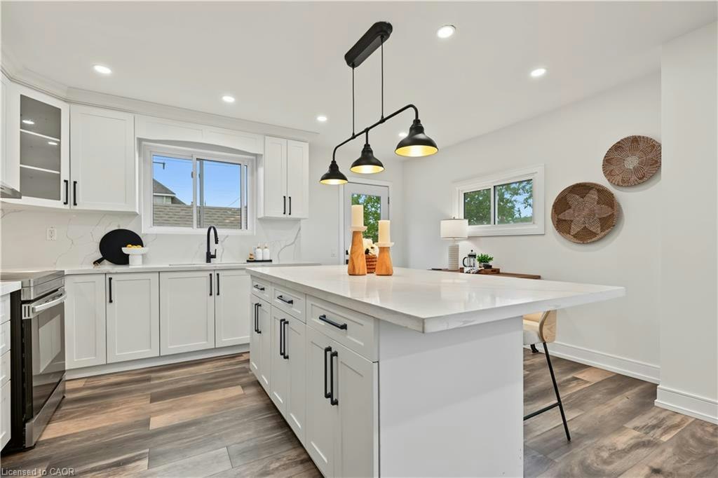 MAIN-145 Gage Avenue N, Hamilton, ON, L8L 6Z8 - 13