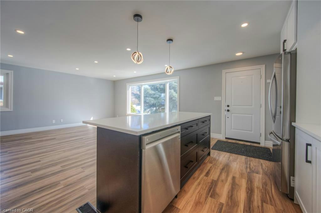 1-262 Ross Avenue, Kitchener, ON, N2A 1V6 - 7